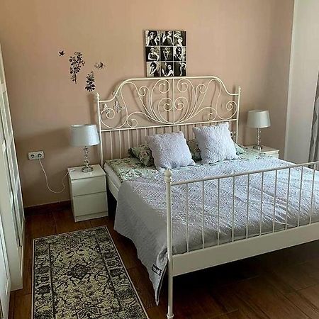 سبليت Studio Apartmant Leona With Parking Place المظهر الخارجي الصورة