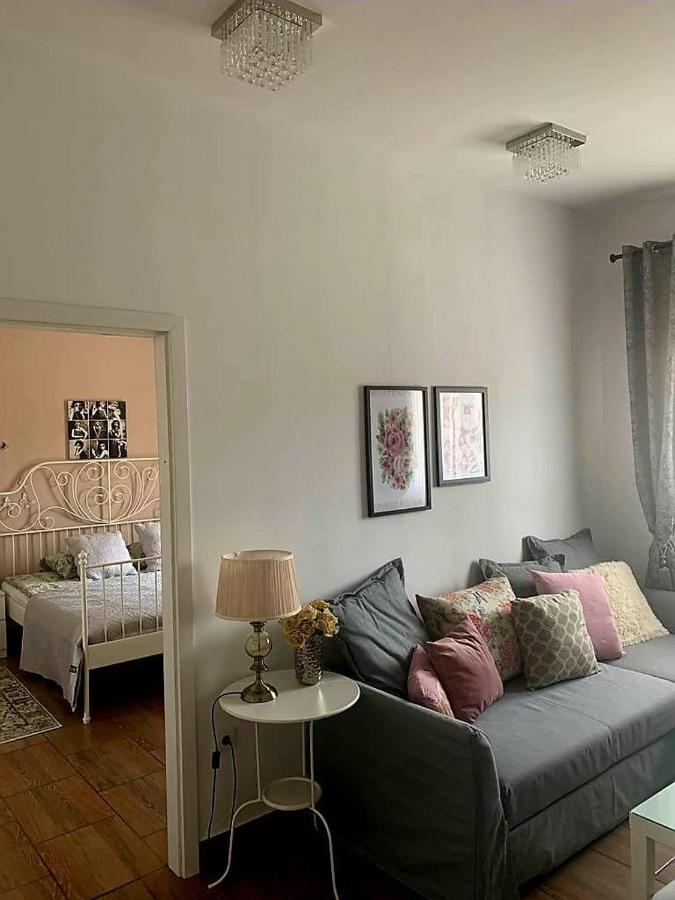 سبليت Studio Apartmant Leona With Parking Place المظهر الخارجي الصورة