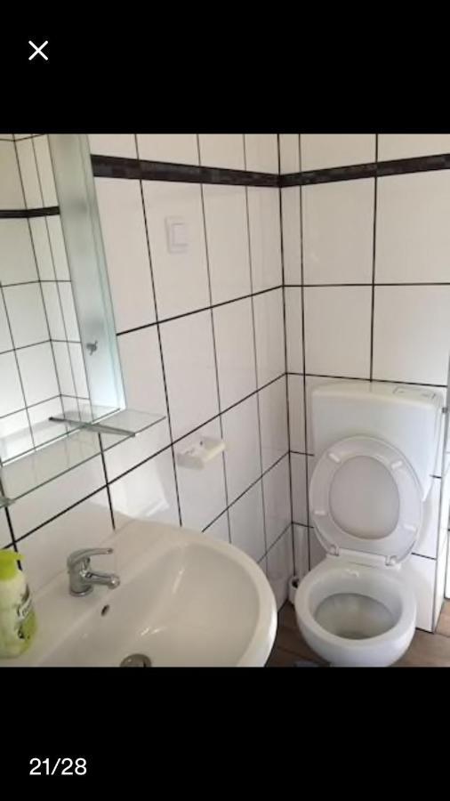 سبليت Studio Apartmant Leona With Parking Place المظهر الخارجي الصورة